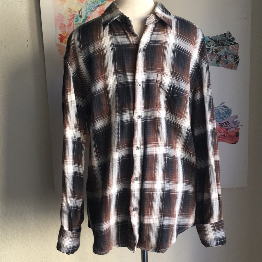 Vince Men's Brown and Black Plaid Button-Up Shirt SIZE M